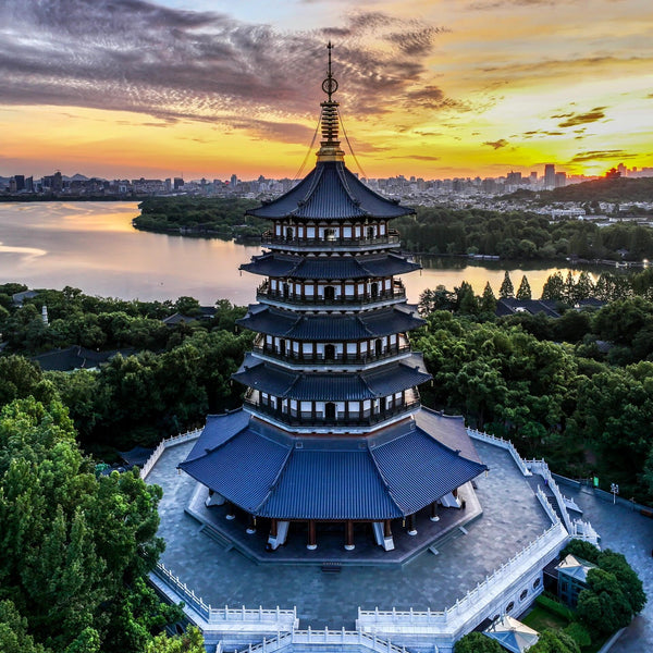 Hangzhou Serenity: A West Lake Escape🔥From $1999.00